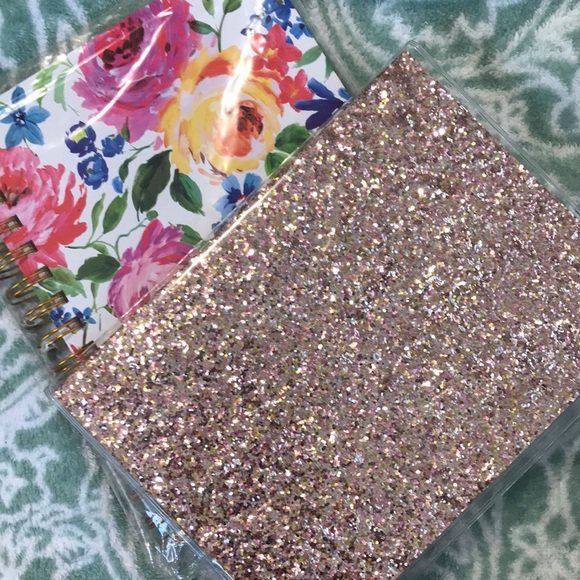 Cute Notebooks - Picture 1 of 5